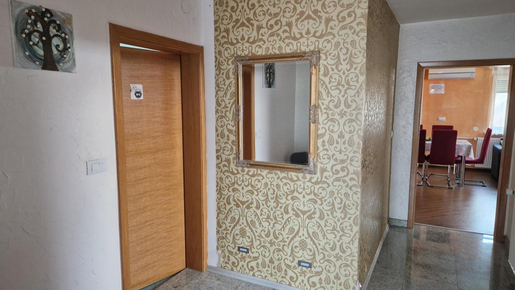 קראנז' Hisa Bizjak מראה חיצוני תמונה